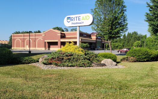Former Rite Aid (Vacant Building)