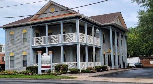 34 Green St, Woodbridge, NJ