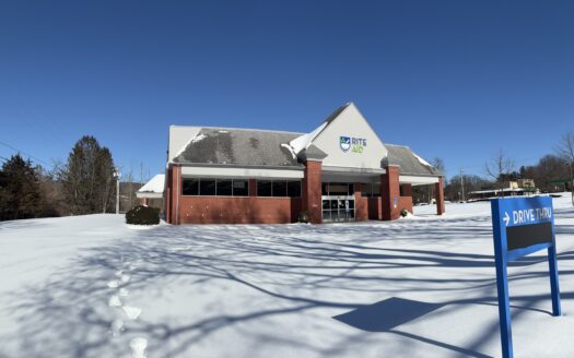 Former Rite Aid (Vacant Building)